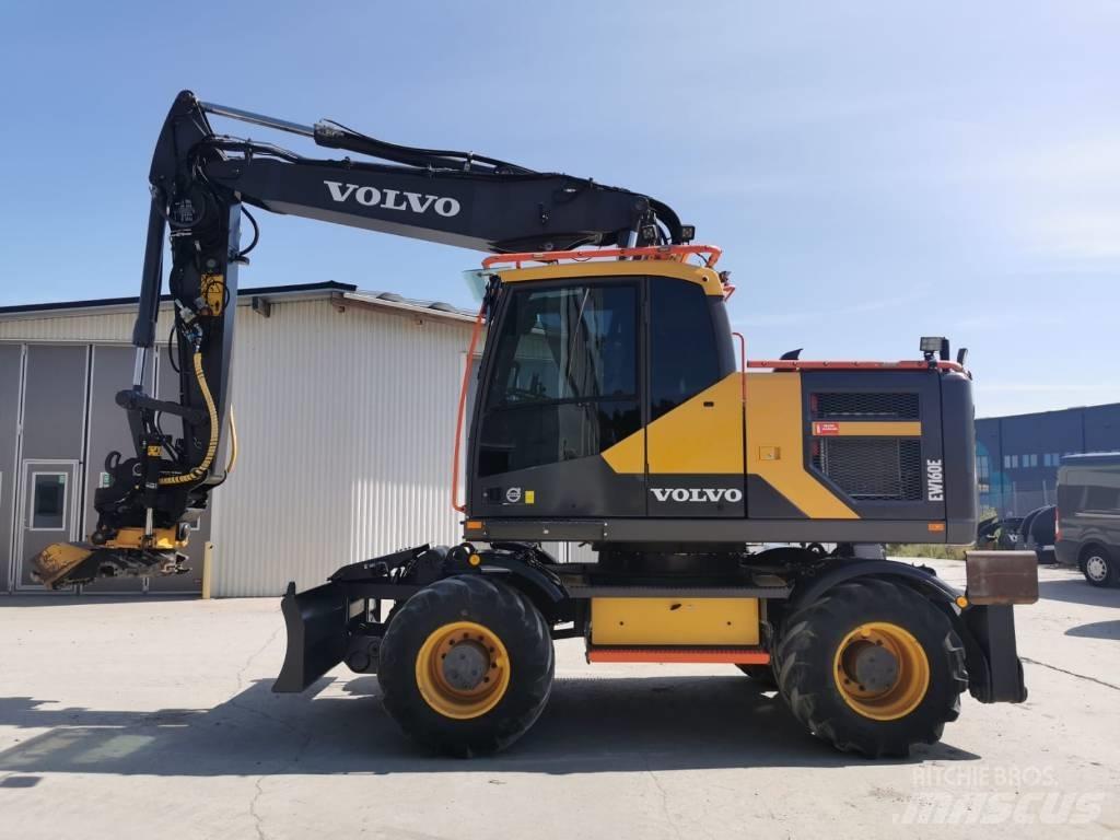 Volvo EW160E Pyöräkaivukoneet