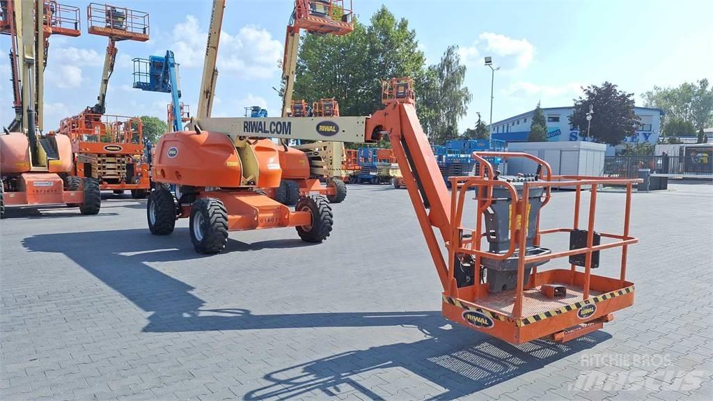 JLG 460SJ Teleskooppipuominostimet
