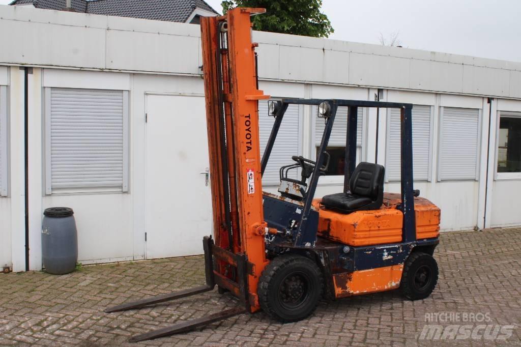 Toyota 5 FD 25 Dieseltrukit