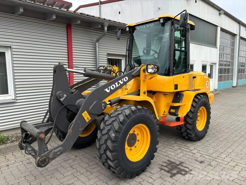 Volvo Radlader L30G Pyöräkuormaajat
