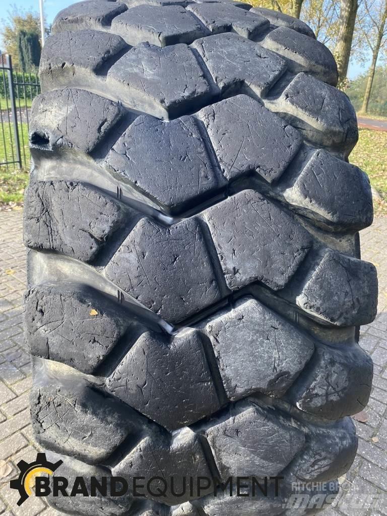  Band - 29.5-R25 Renkaat ja vanteet