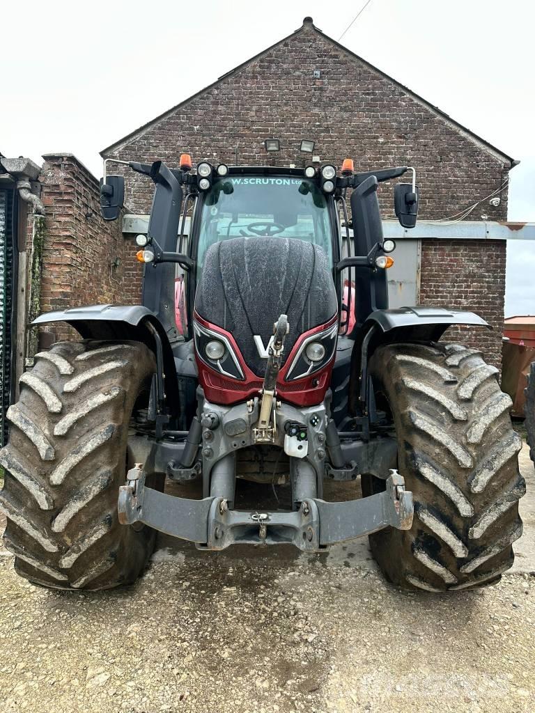Valtra T 234 V Traktorit