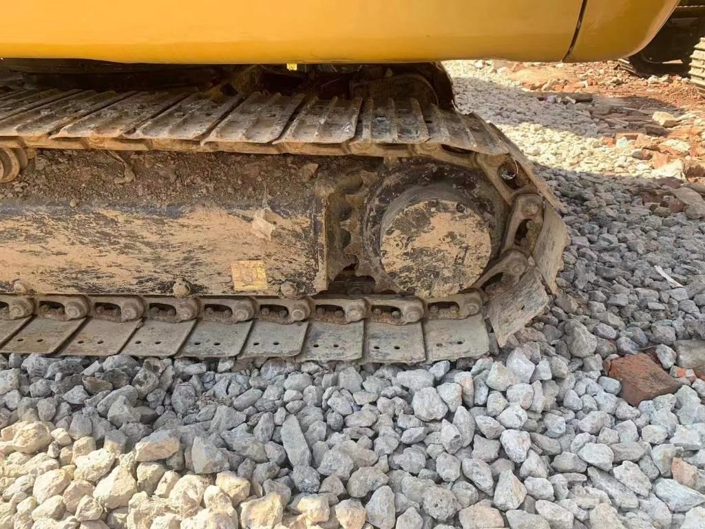 CAT 306 Telakaivukoneet