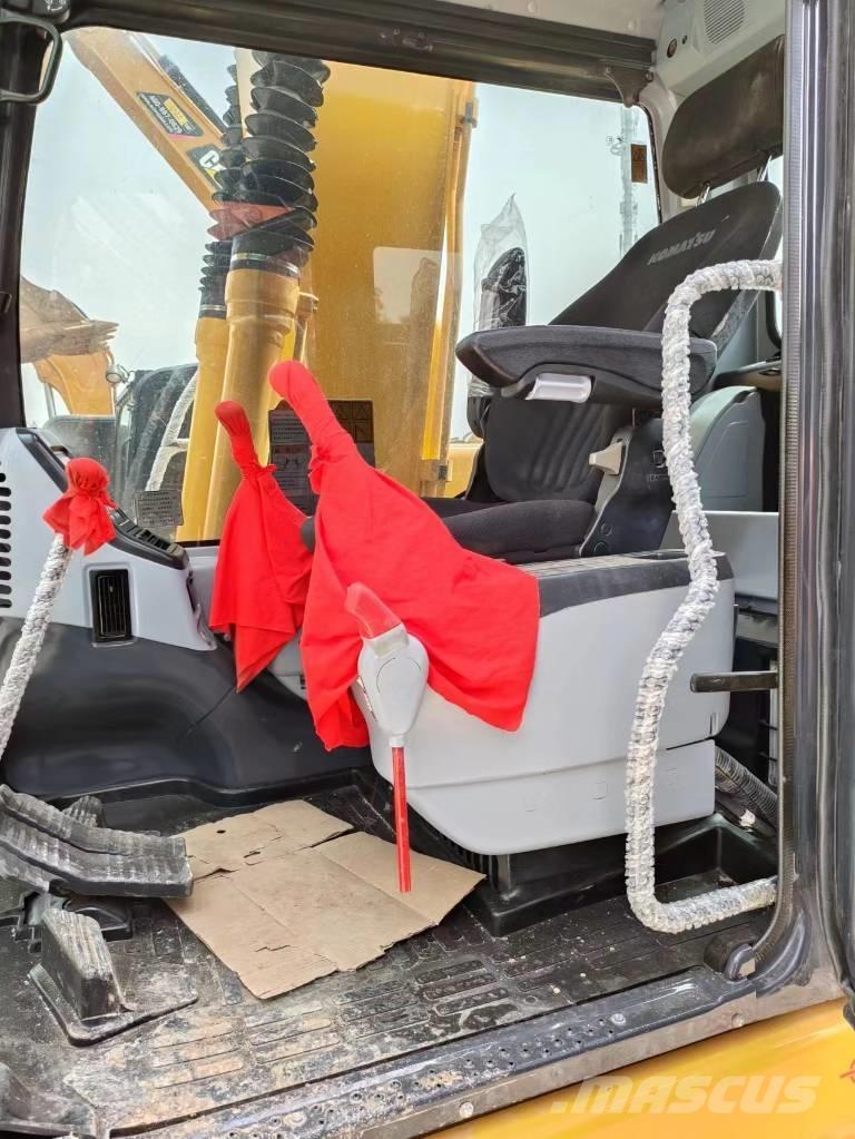 Komatsu PC 110 Midikaivukoneet 7t - 12t