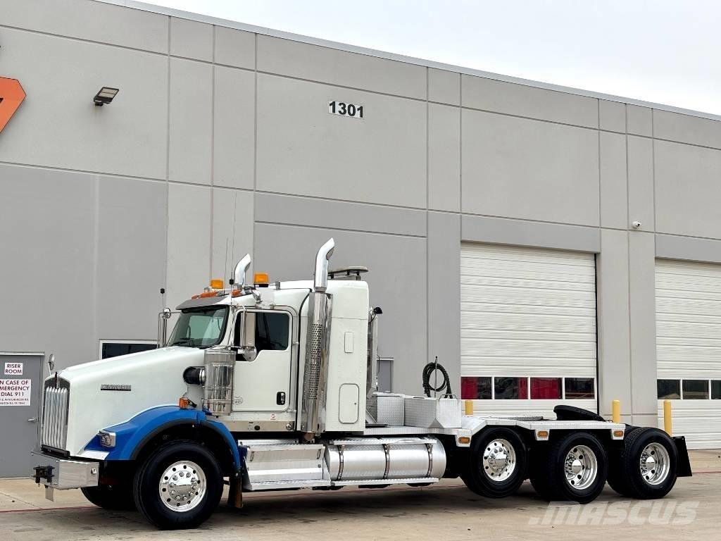 Kenworth T 800 Vetopöytäautot