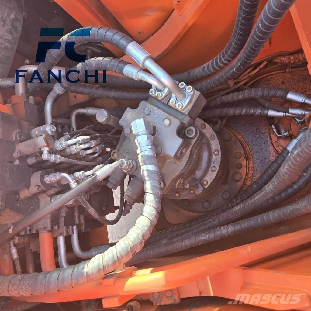 Doosan DX 225 LC Telakaivukoneet