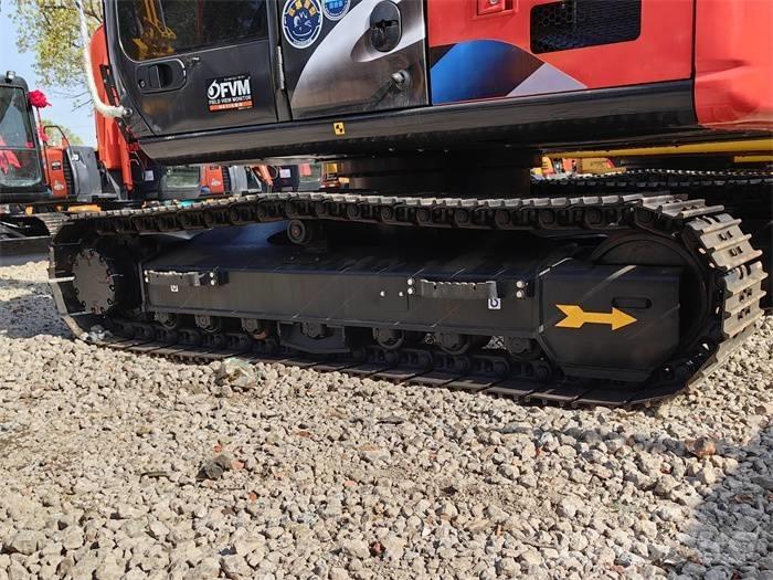 Hitachi ZX 130 Telakaivukoneet