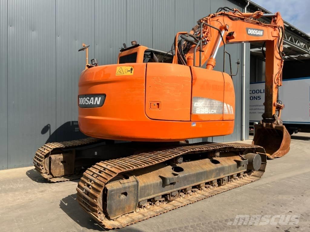 Doosan DX235LCR Telakaivukoneet