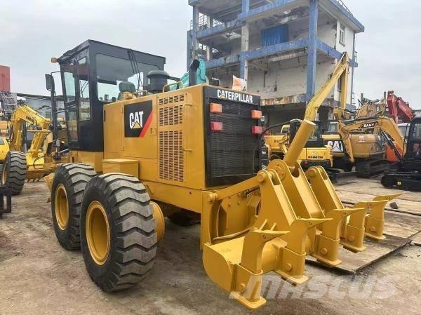 CAT 140 K Tiehöylät