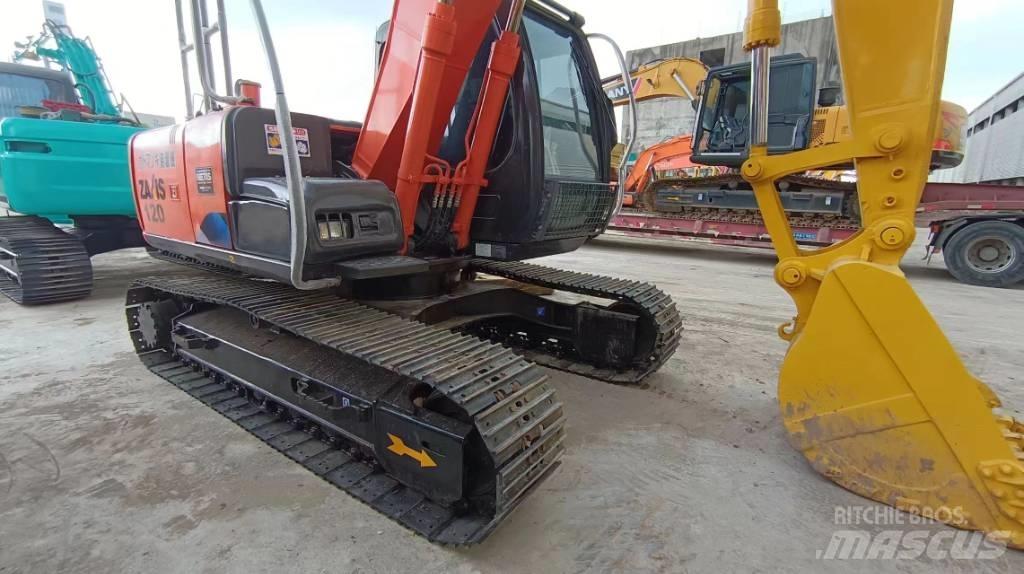 Hitachi ZX 120 Telakaivukoneet