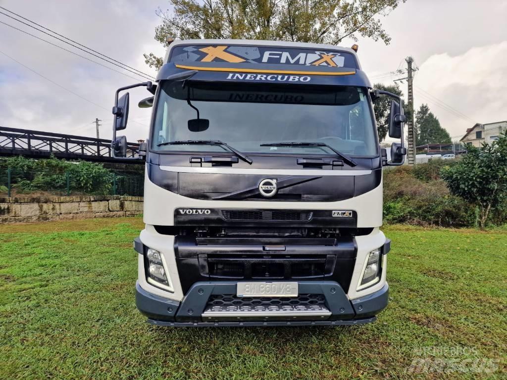 Volvo FMX 460 Vetopöytäautot