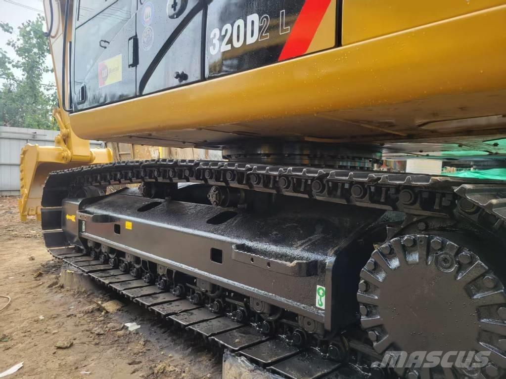 CAT 320 D L Telakaivukoneet