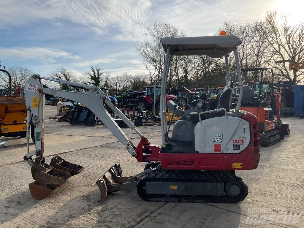 Takeuchi TB 216 Minikaivukoneet < 7t