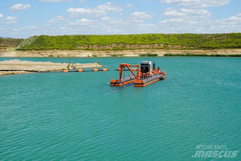 Bell Cutter Dredger Veneet, proomut ja ponttoonit