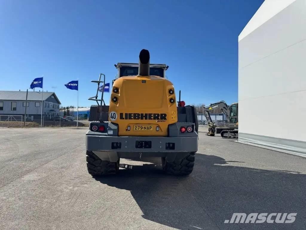 Liebherr L 556 Pyöräkuormaajat