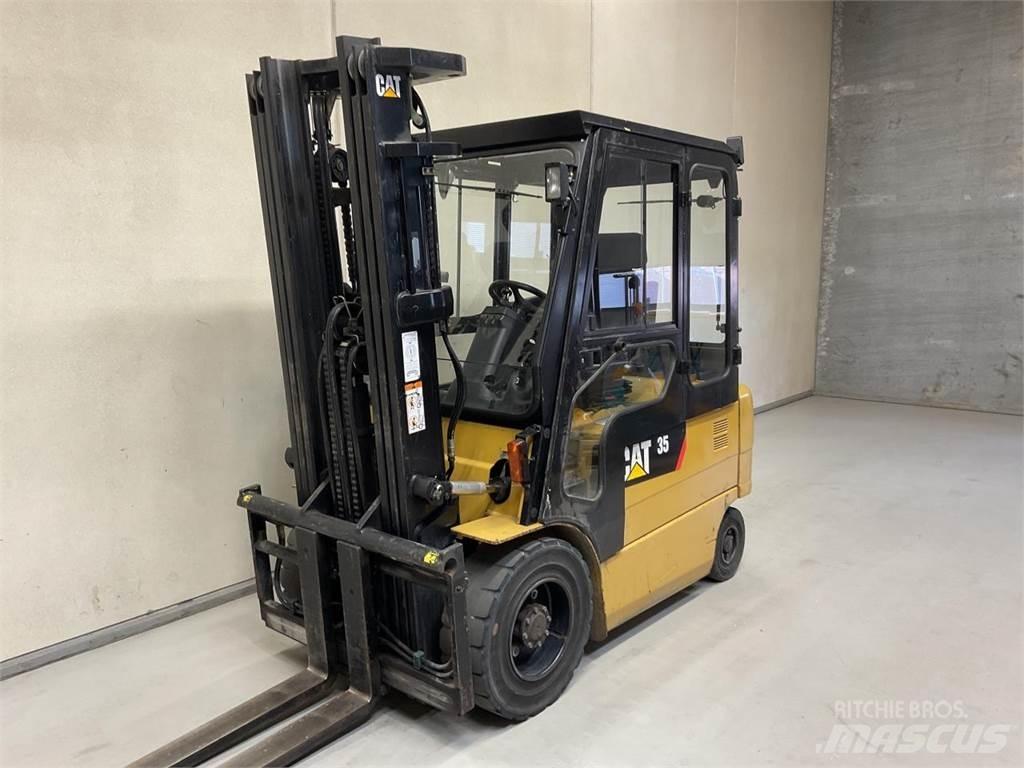 CAT EP35K-PAC Sähkötrukit