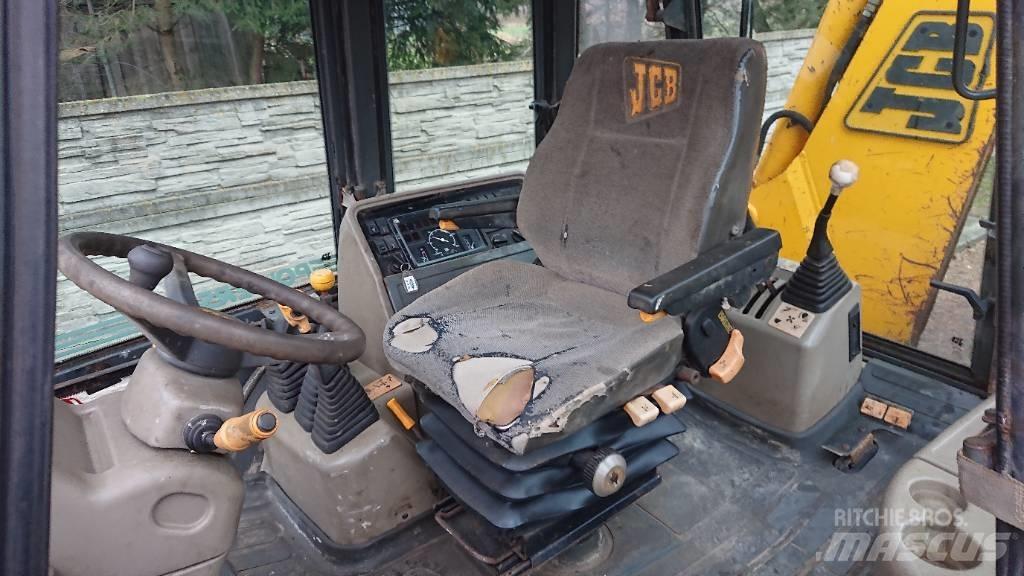 JCB 3 CX Kaivurikuormaajat