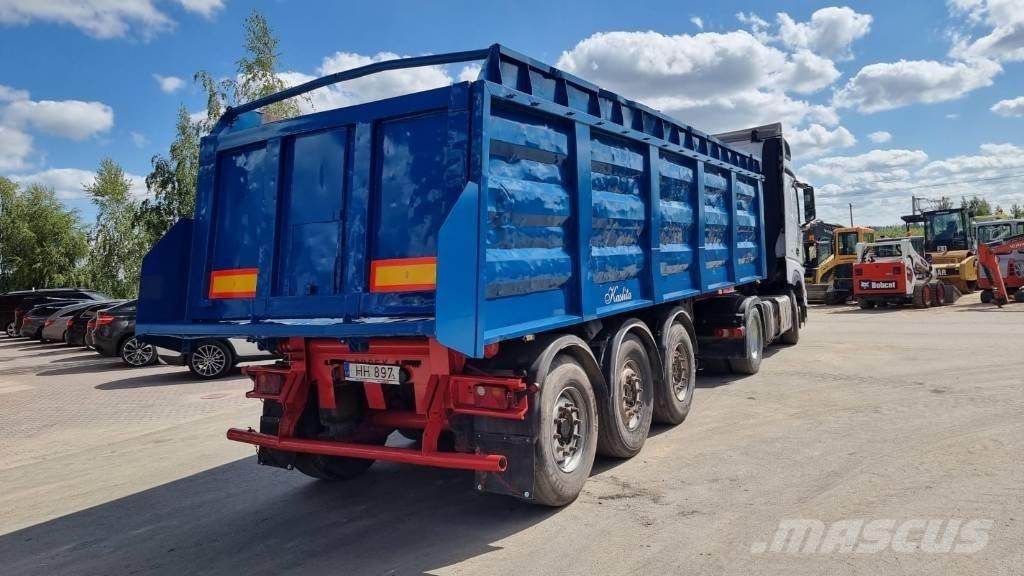 Bodex KIS 3 W Nostolava puoliperävaunut