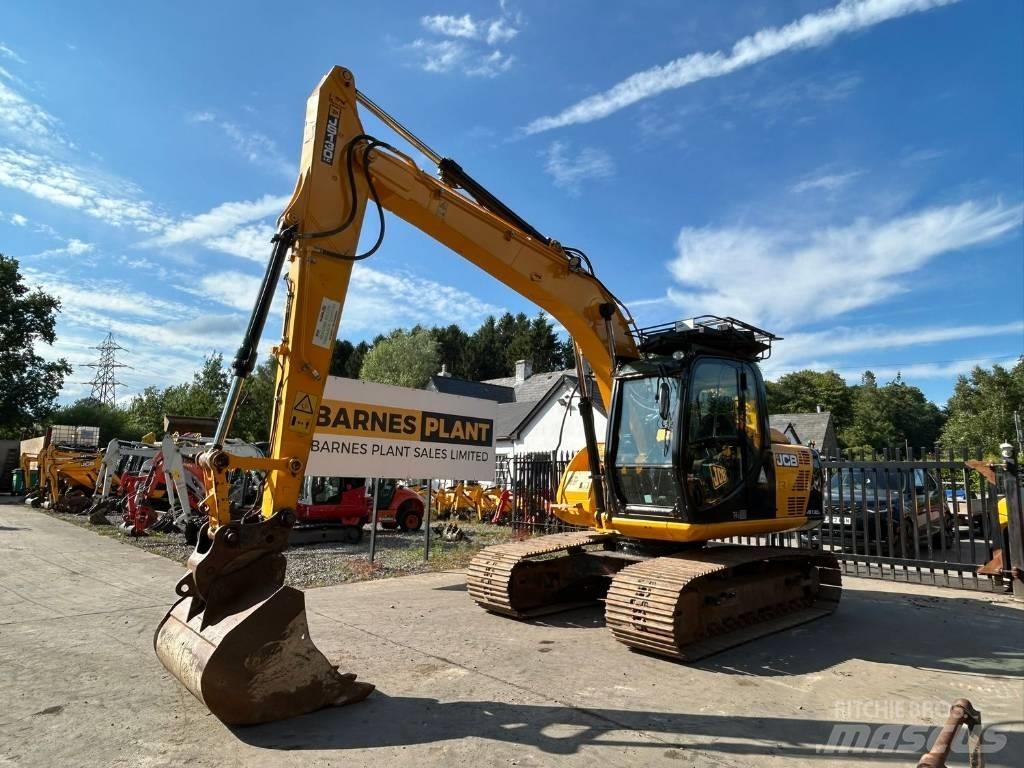 JCB JS 130 LC Telakaivukoneet