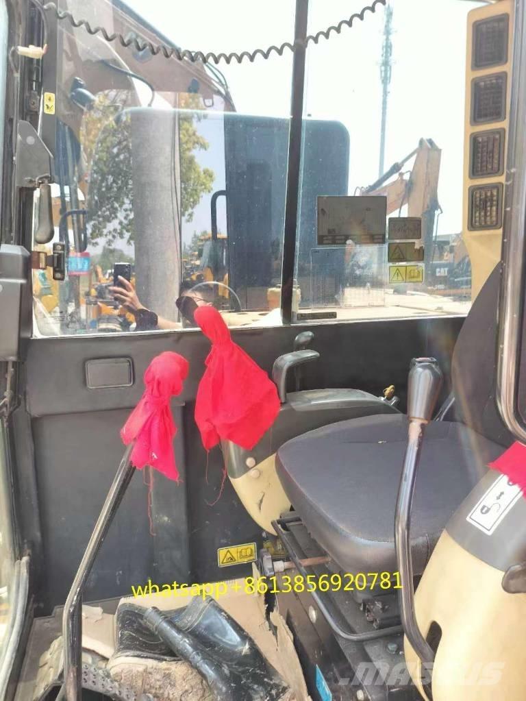 CAT 306 Minikaivukoneet < 7t