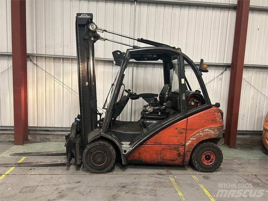 Linde H25T Nestekaasutrukit