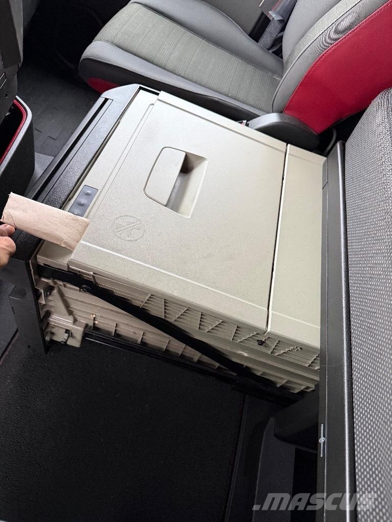 Volvo FH500 6x2 Vetopöytäautot