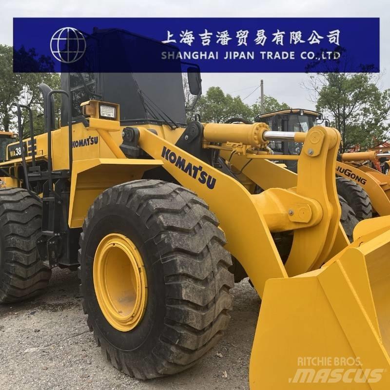 Komatsu WA 380 Pyöräkuormaajat