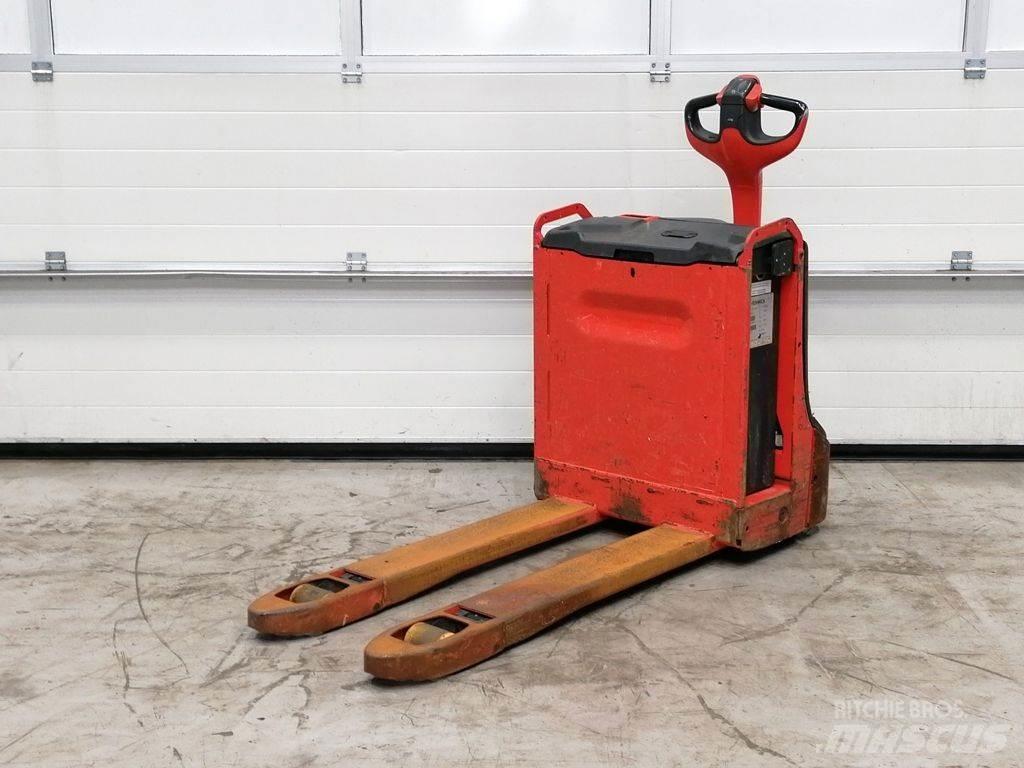 Linde T16 Lavansiirtotrukit