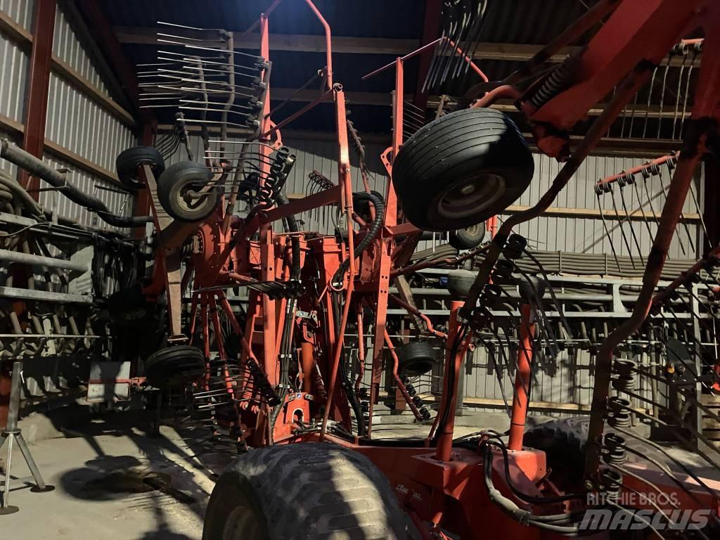 Kuhn GA 15031 Pöyhimet ja haravat