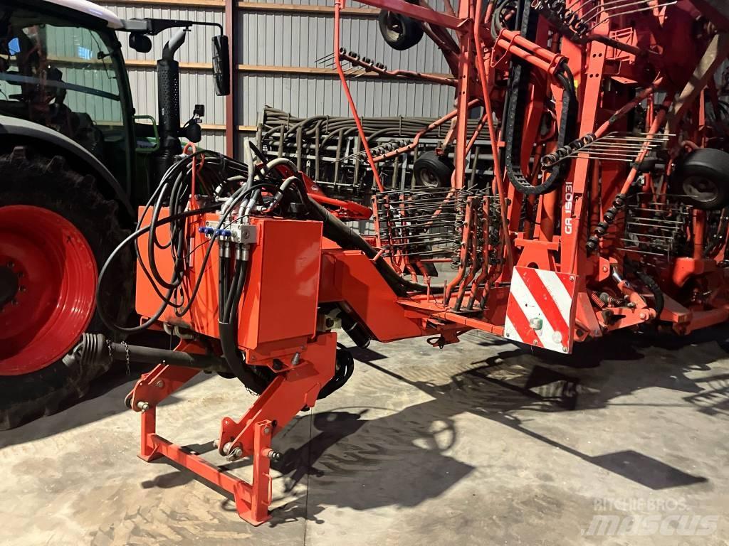 Kuhn GA 15031 Pöyhimet ja haravat