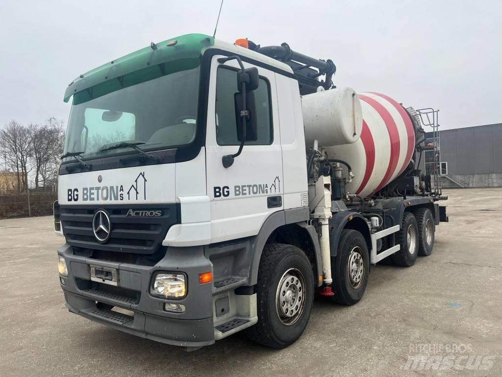 Mercedes-Benz 3244 Betonipumppuautot