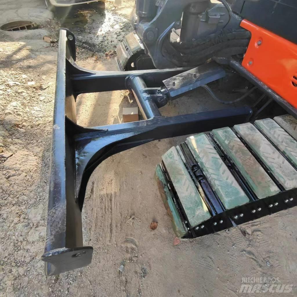 Hitachi ZX 50 U Minikaivukoneet < 7t