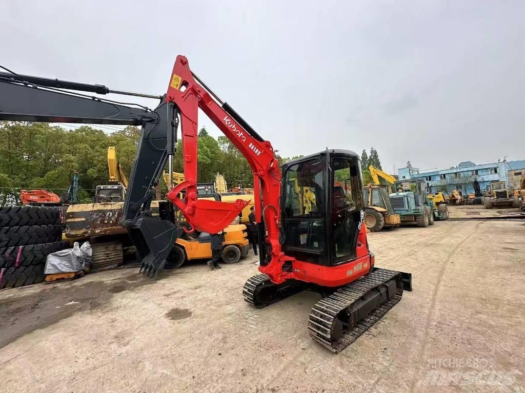 Kubota U-35 Telakaivukoneet