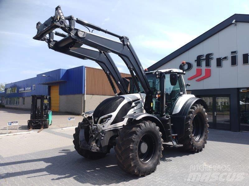 Valtra T 175 A Traktorit