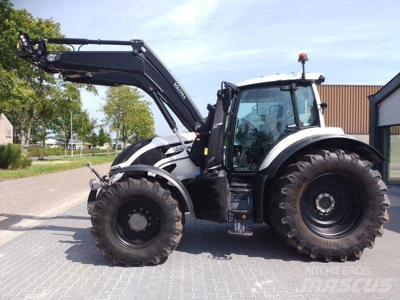 Valtra T 175 A Traktorit