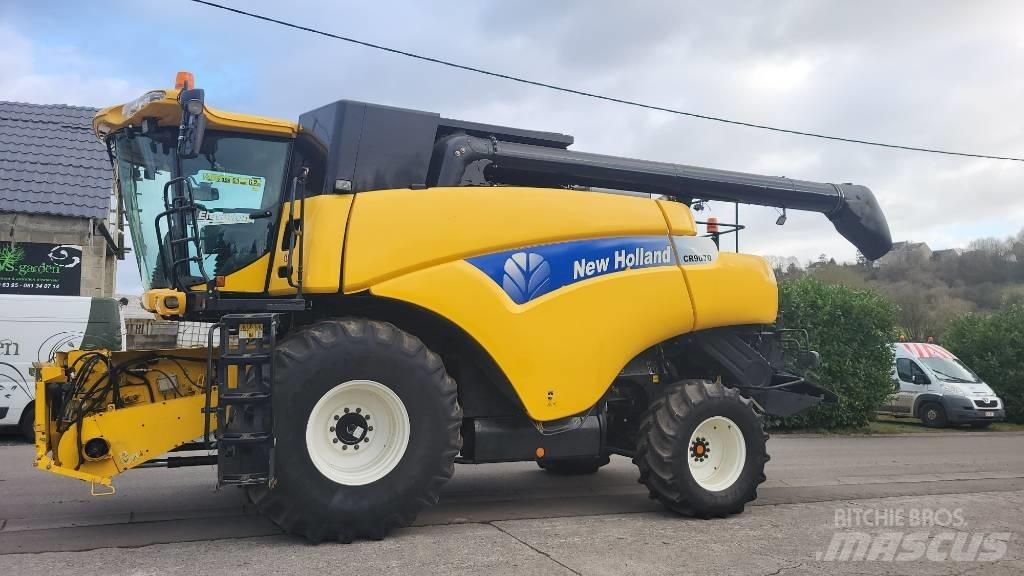 New Holland CR9070 Leikkuupuimurit