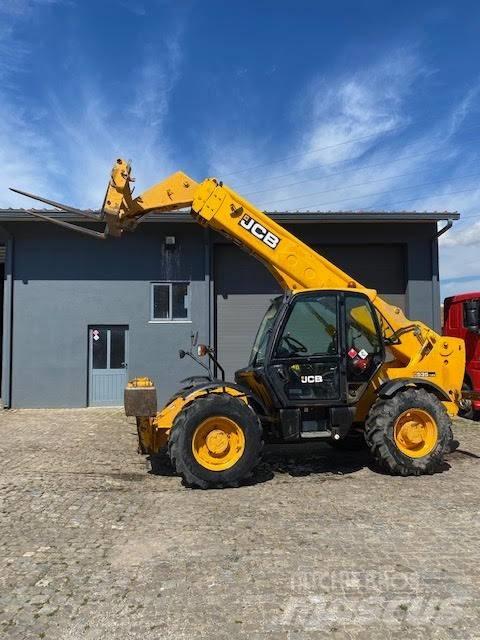 JCB 535-125 Kurottajat