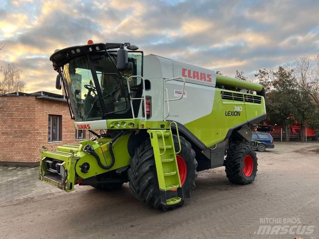 CLAAS 740 Leikkuupuimurit