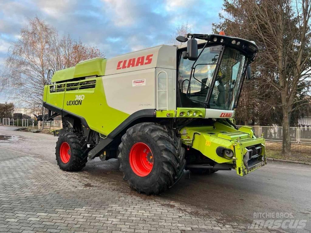 CLAAS 740 Leikkuupuimurit