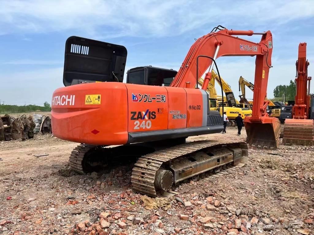 Hitachi ZX 240-3 Telakaivukoneet