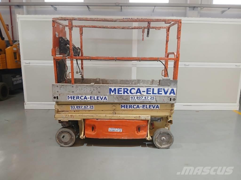 JLG 1930 ES Saksilavat