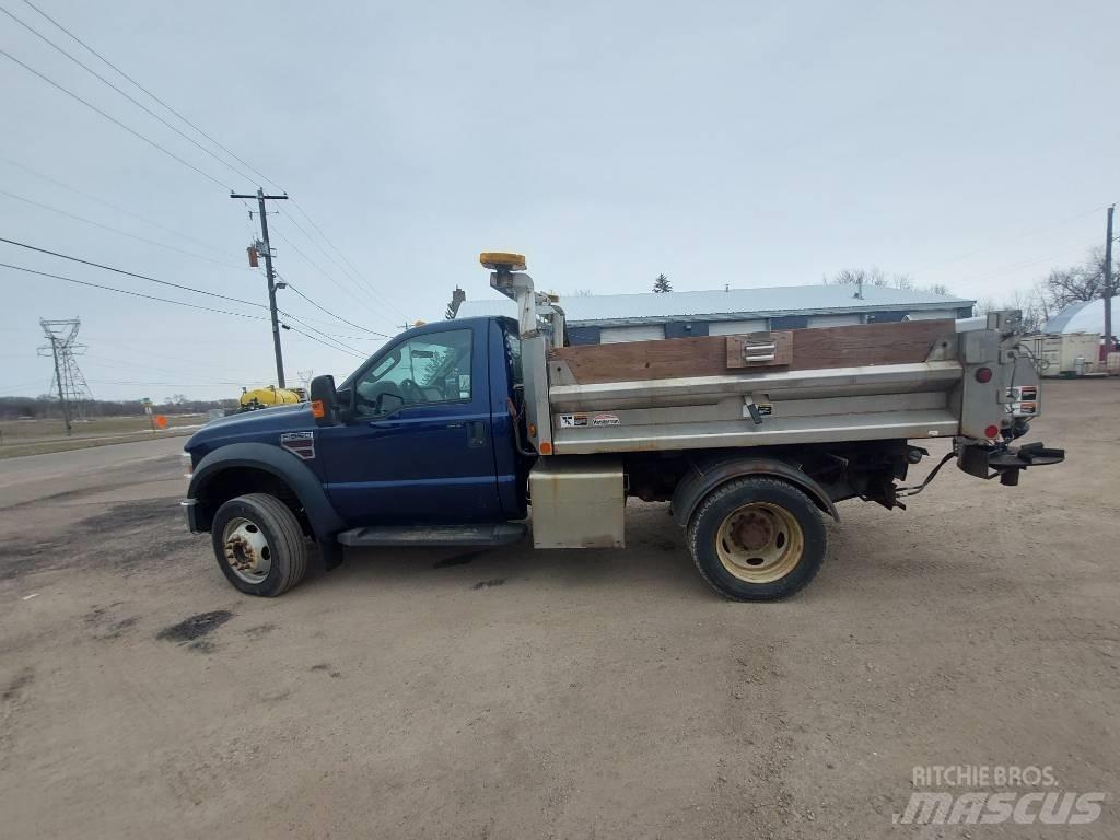 Ford F 550 XLT Lumiaurat