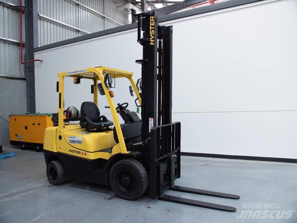 Hyster H2.5XT Nestekaasutrukit