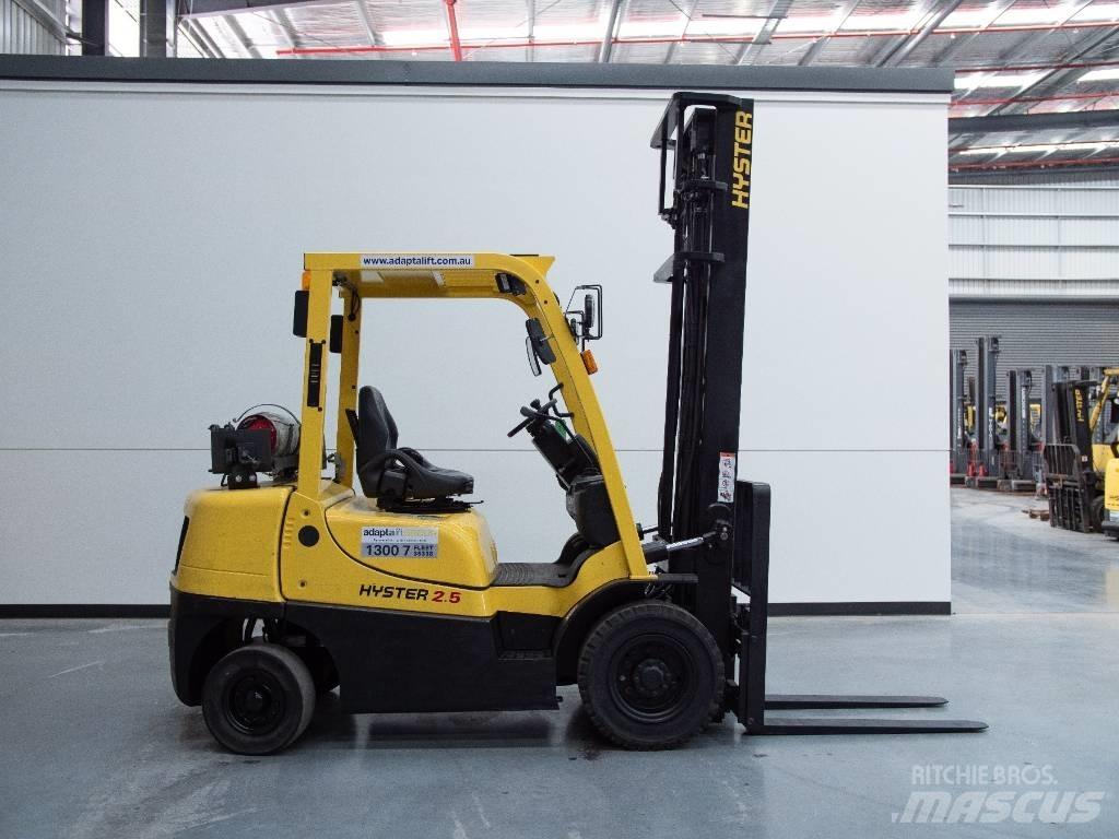 Hyster H2.5XT Nestekaasutrukit