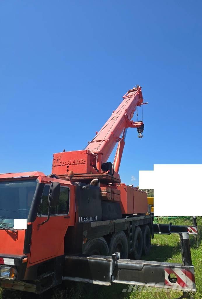 Liebherr LTM 1090-2 Mobiilinosturit