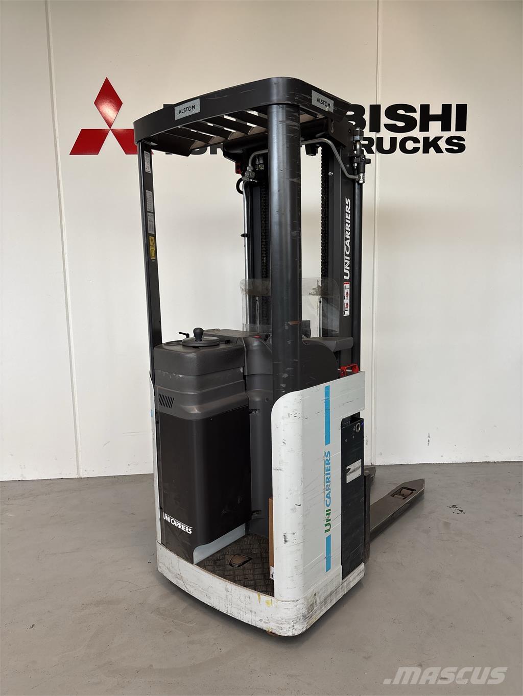 Atlet A160 Ajettavat pinoamisvaunut