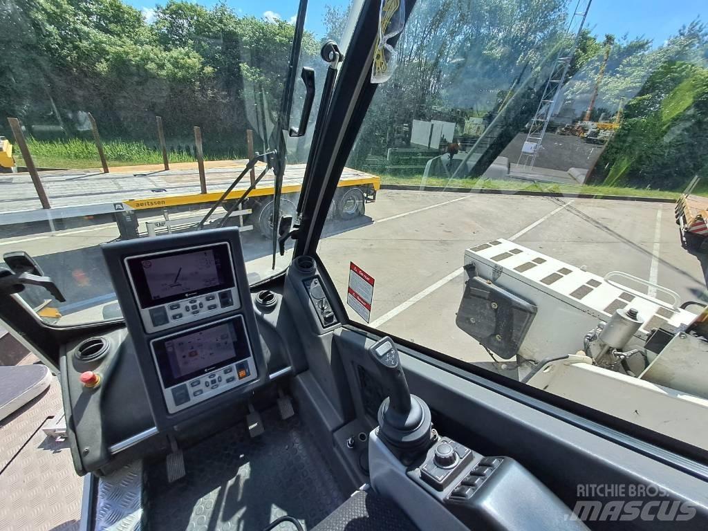 Grove GMK3060 Mobiilinosturit