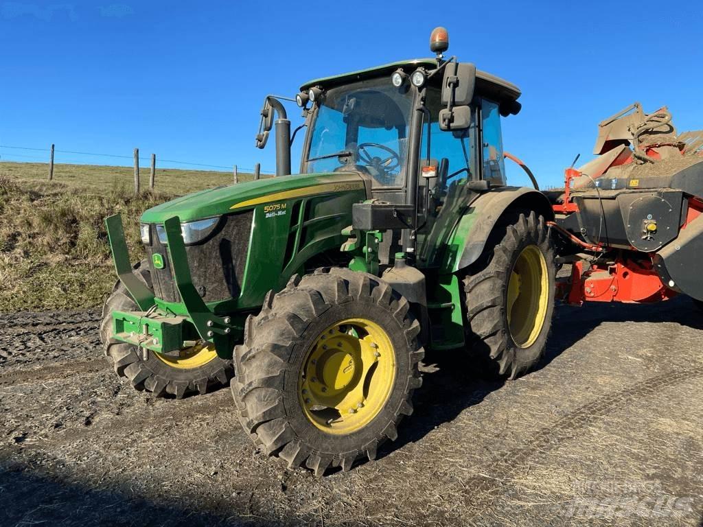 John Deere 5075M Traktorit