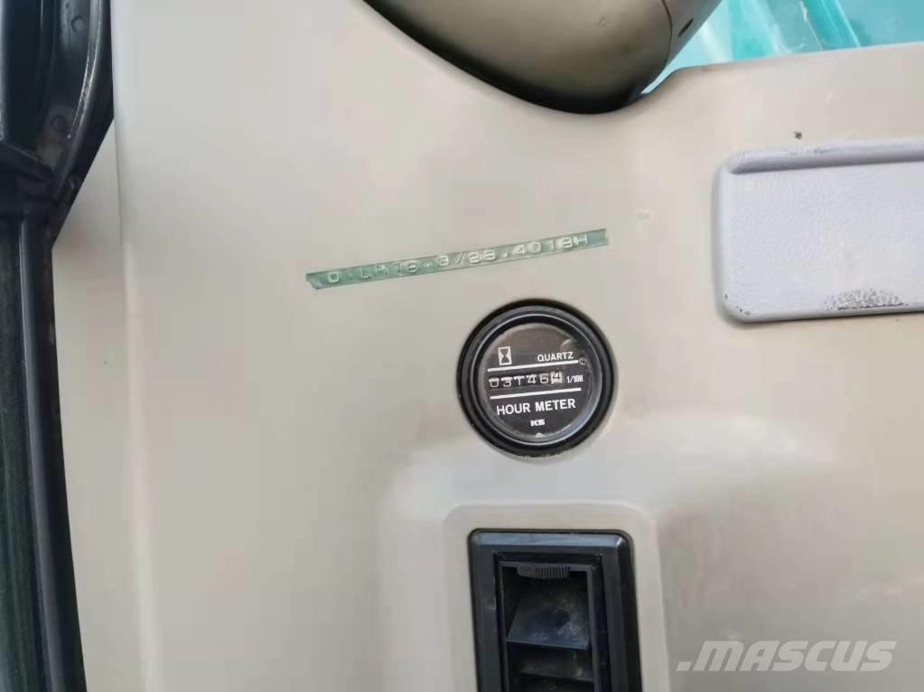 Kobelco SK 135 Telakaivukoneet