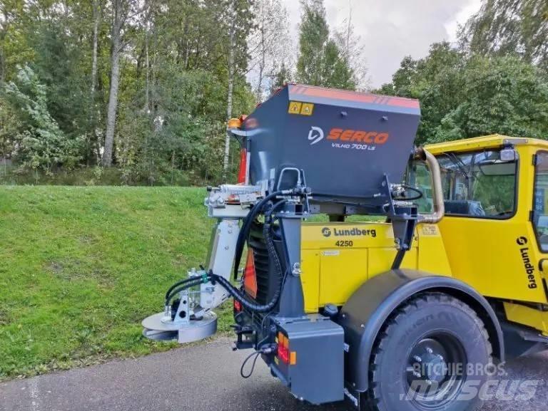  Serco Vilho 700LS Taajamatraktorien varusteet